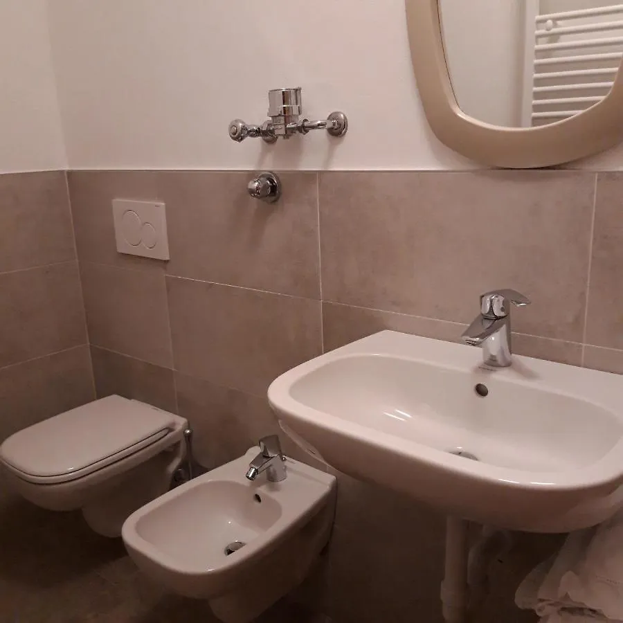 Grazioso Monolocale A Pochi Passi Dal Centro Cittadino Apartment Chiesa in Valmalenco Italy